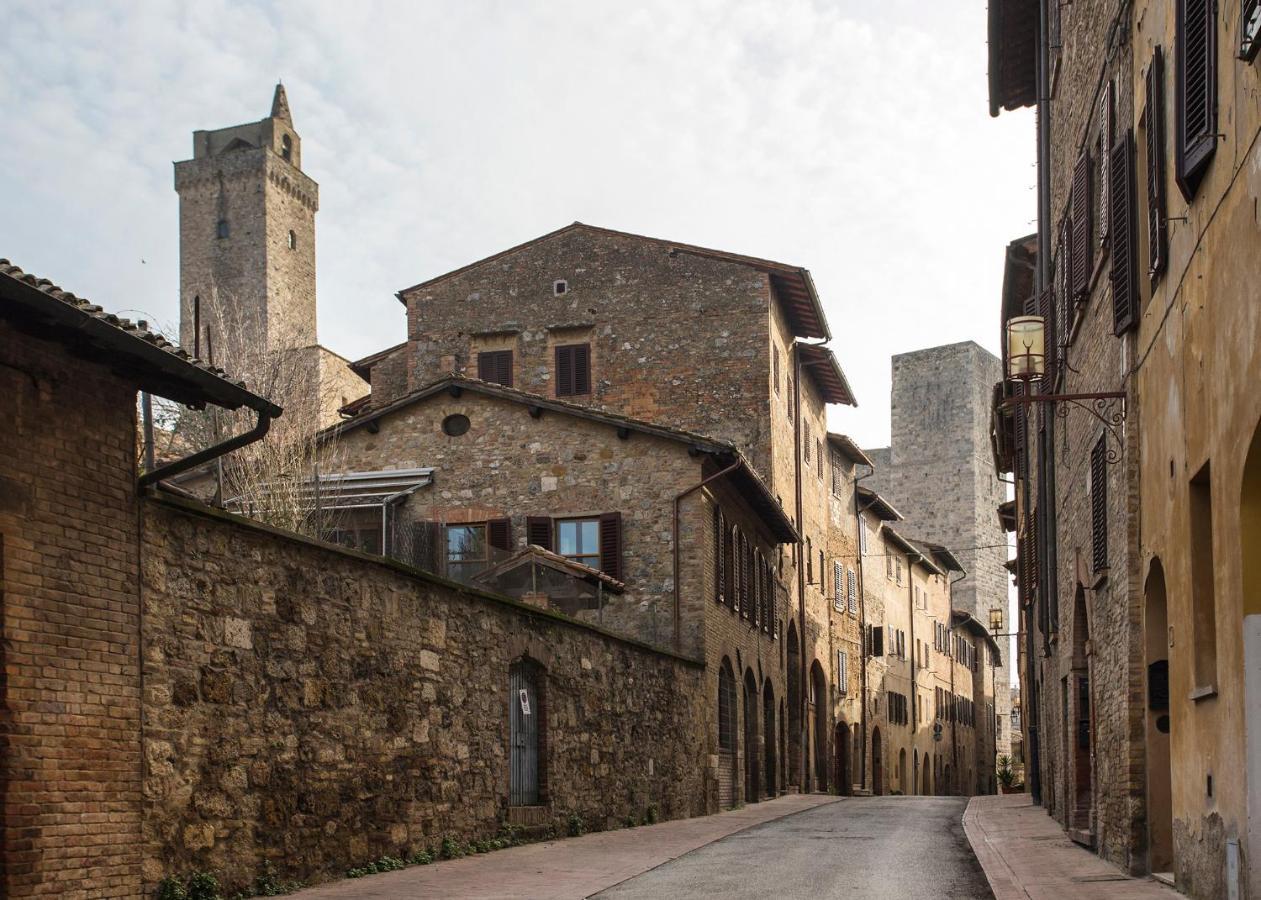 Corte Dei Guelfi San Gimignano Exterior foto